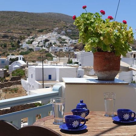 Traditional Apartment In Kastro Síkinos Exteriér fotografie
